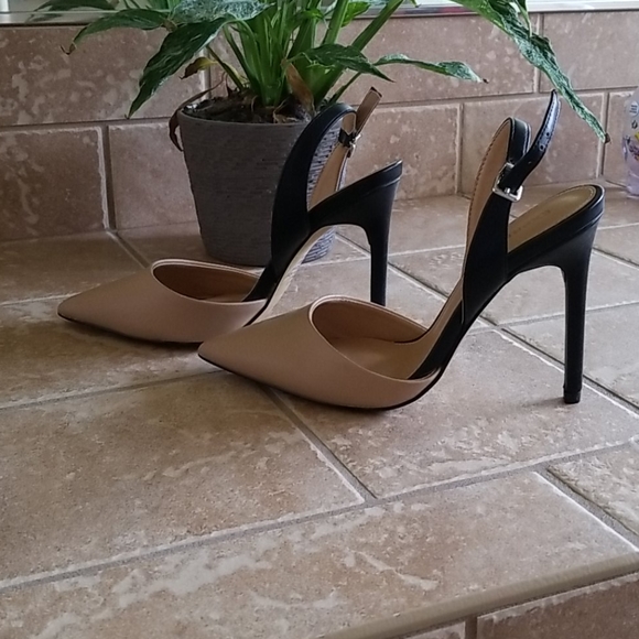 Express heels - Picture 3 of 3